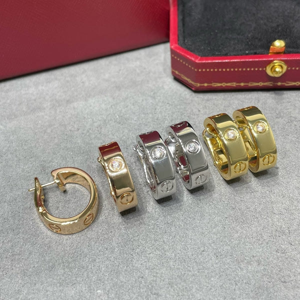 <CHIBA>LOVE 5.5MM 1 DIAMOND EARRINGS