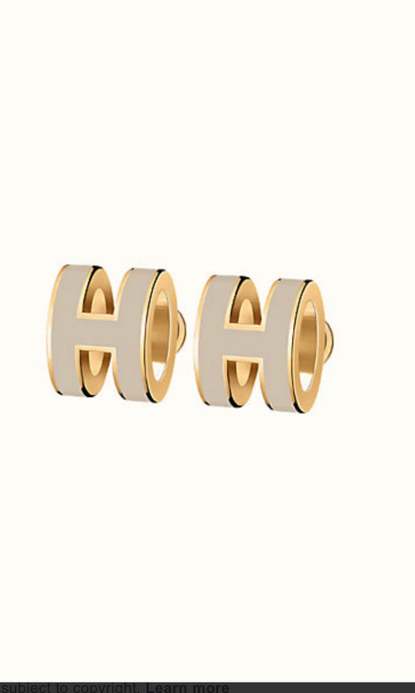 <CHIBA>MINI POP H GOLD EARRINGS GREY